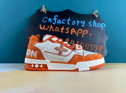 Orange Lv sneaker