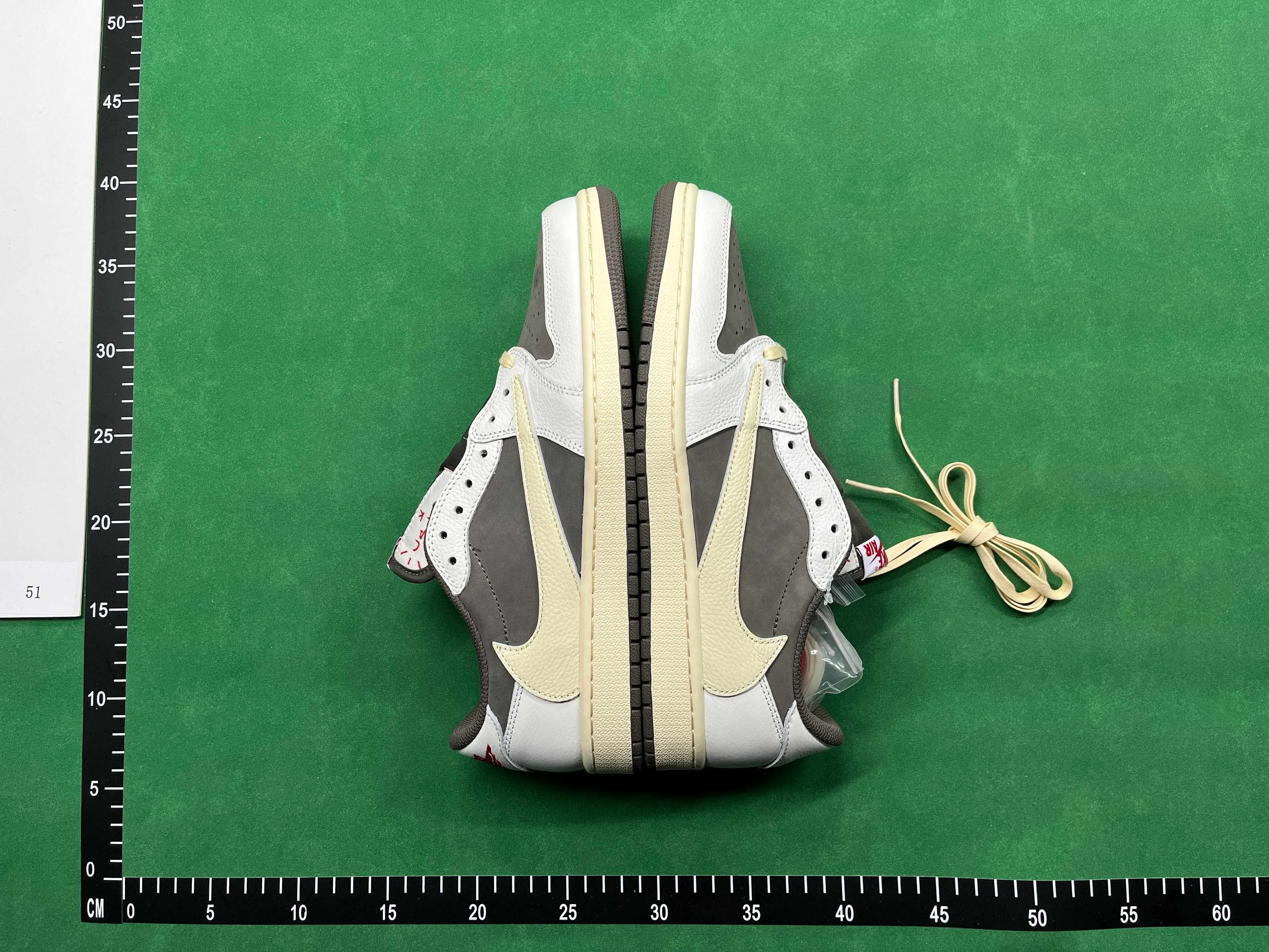 Great quality travis scott Jordan 1s