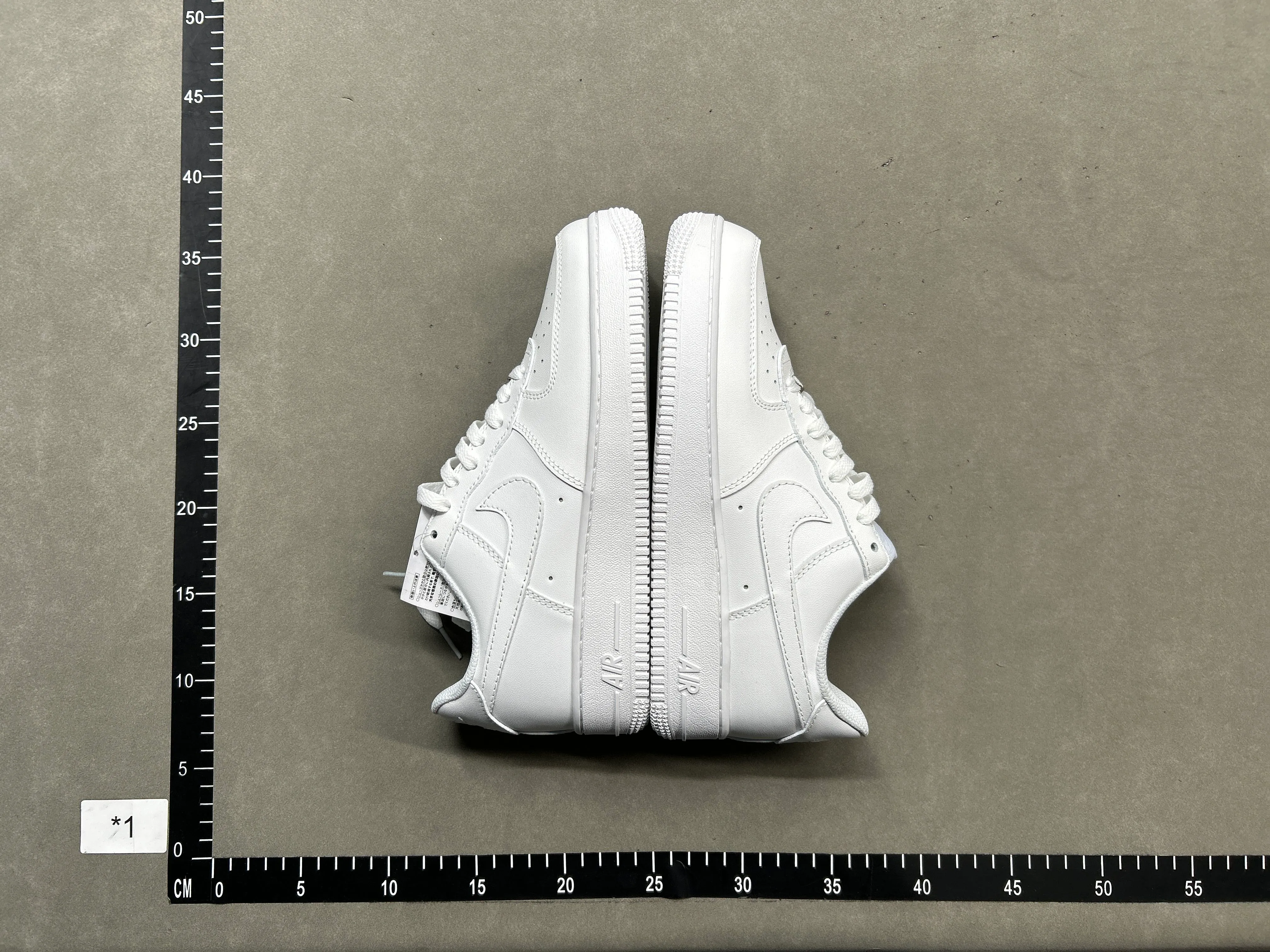 AF1 WHITE!
