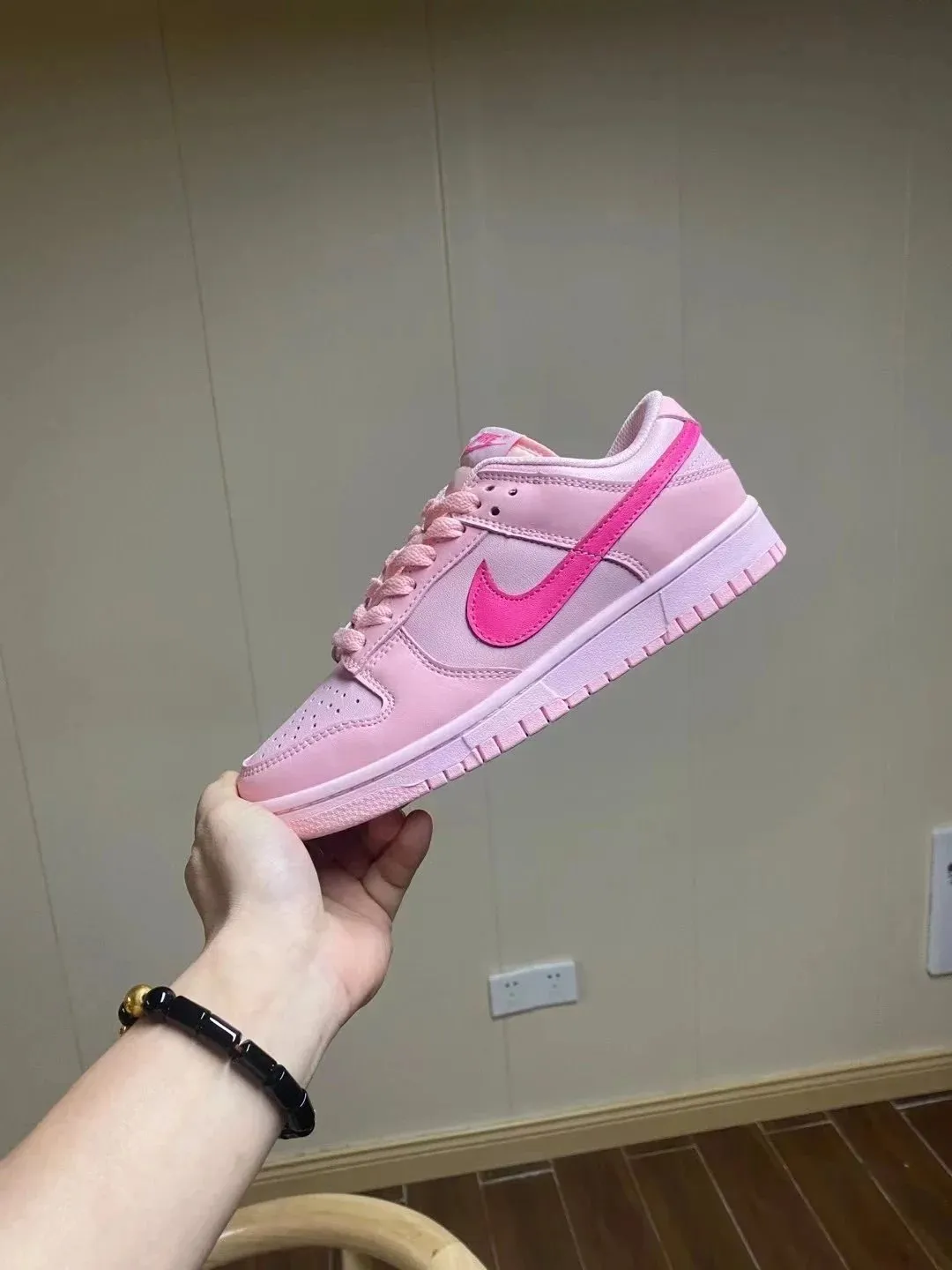 NIKE DUNK