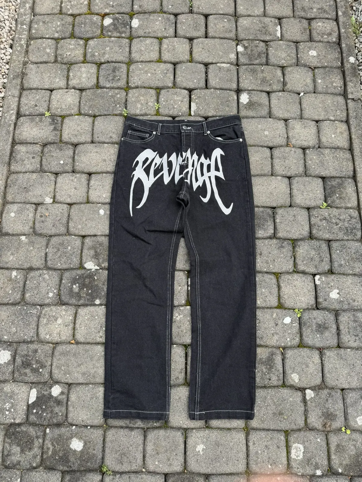 Revenge jeans