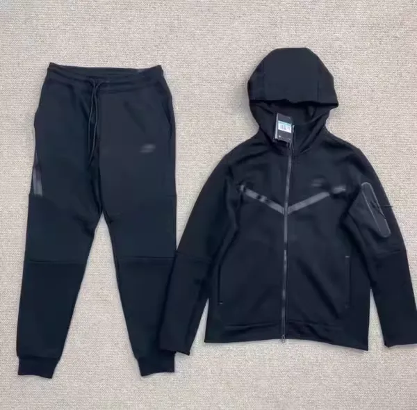 TECH FLEECE TRACKSUIT